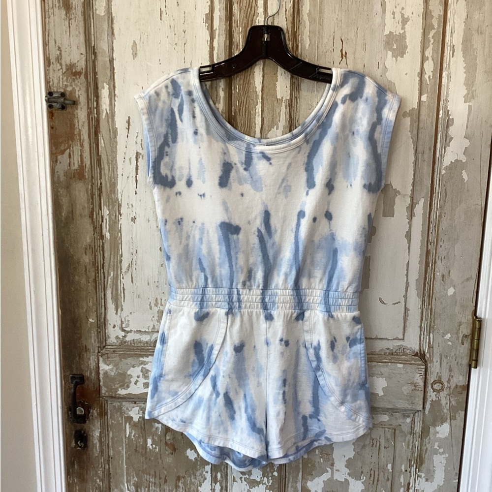 Athleta Girl White and Blue Tie-Dye Girl’s Romper - Large (12)